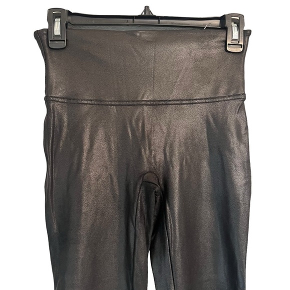 SPANX black faux leather leggings medium petite - Picture 6 of 13